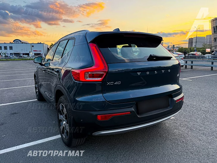 Volvo XC40