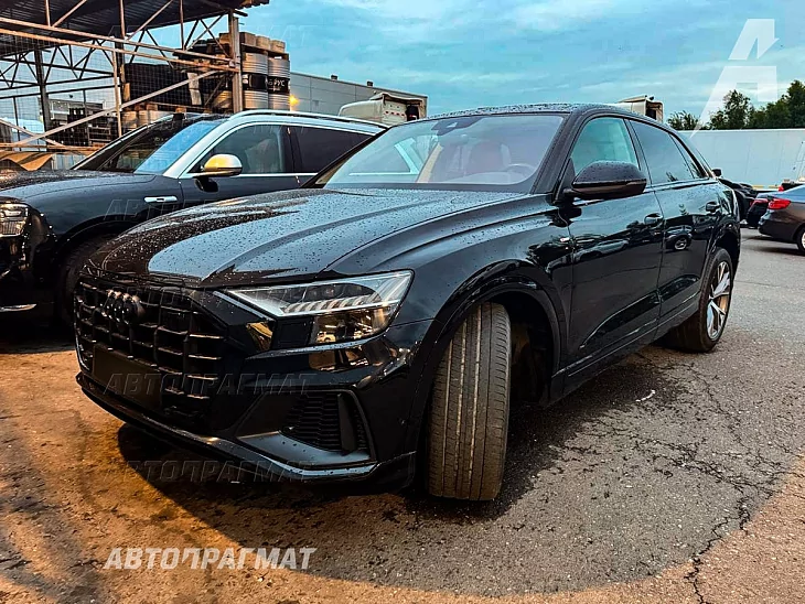 Audi Q8