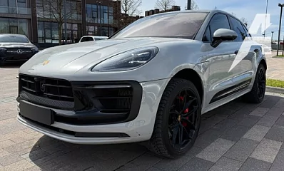 Macan GTS