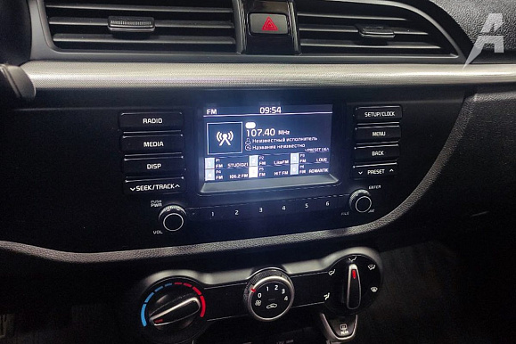 Kia Rio X (X-Line)