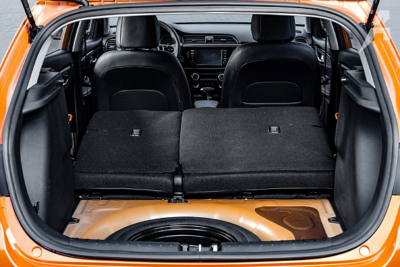Kia Rio X (X-Line)